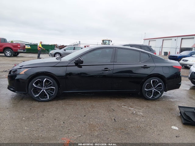 1N4BL4CV3RN327464 Nissan Altima Sr Fwd