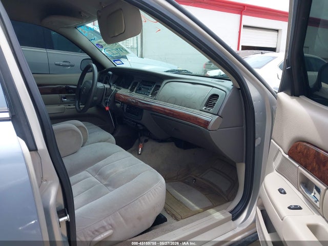 Продаж на аукціоні авто 2008 Mercury Grand Marquis Gs, vin: 2MEFM74V98X627482, номер лоту: 45159755