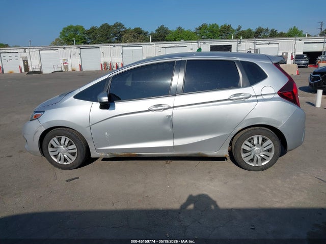 45159774 :رقم المزاد ، 3HGGK5H58FM735435 vin ، 2015 Honda Fit Lx مزاد بيع
