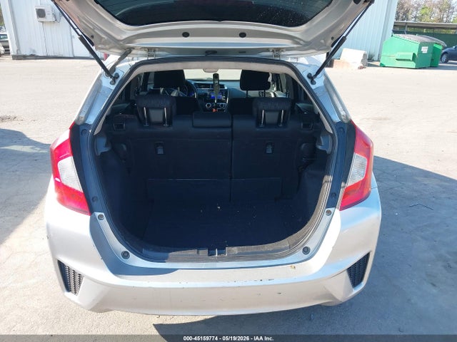 45159774 :رقم المزاد ، 3HGGK5H58FM735435 vin ، 2015 Honda Fit Lx مزاد بيع