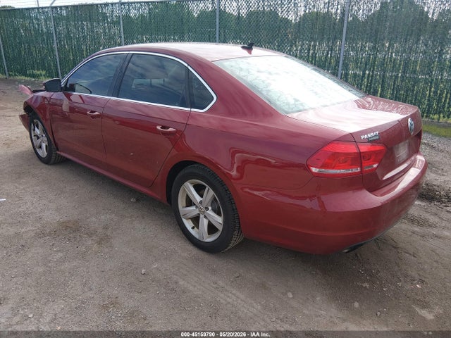 Продажа на аукционе авто 2015 Volkswagen Passat 1.8t Limited Edition, vin: 1VWAT7A32FC106399, номер лота: 45159790