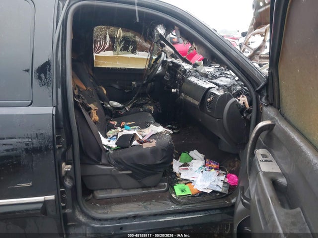 Продажа на аукционе авто 2013 Chevrolet Silverado 1500 Lt, vin: 3GCPCSE02DG369843, номер лота: 45159817