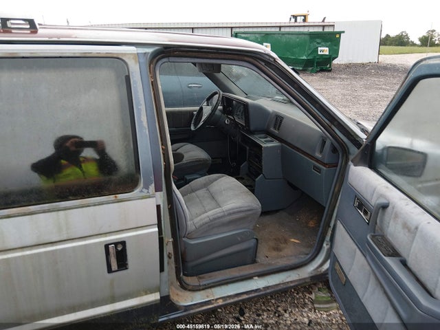 45159819 :رقم المزاد ، 1P4FH54R8LX211849 vin ، 1990 Plymouth Grand Voyager Le مزاد بيع
