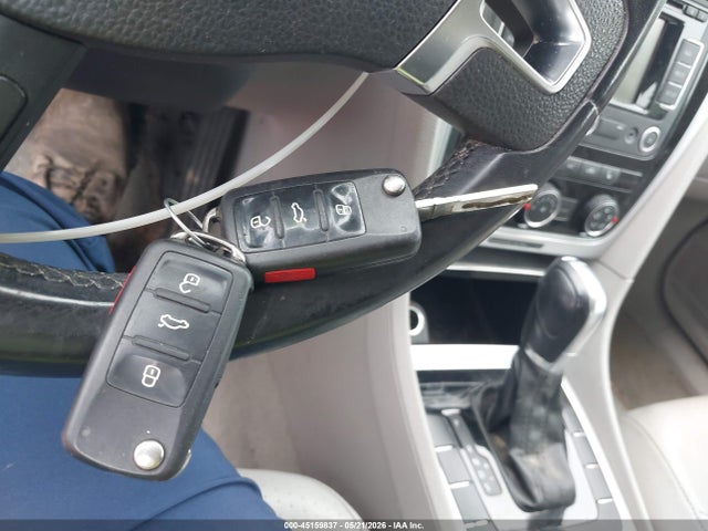 Aukcja sprzedaży 2013 Volkswagen Passat 2.0l Tdi Se, vin: 1VWBN7A35DC027904, numer aukcji: 45159837
