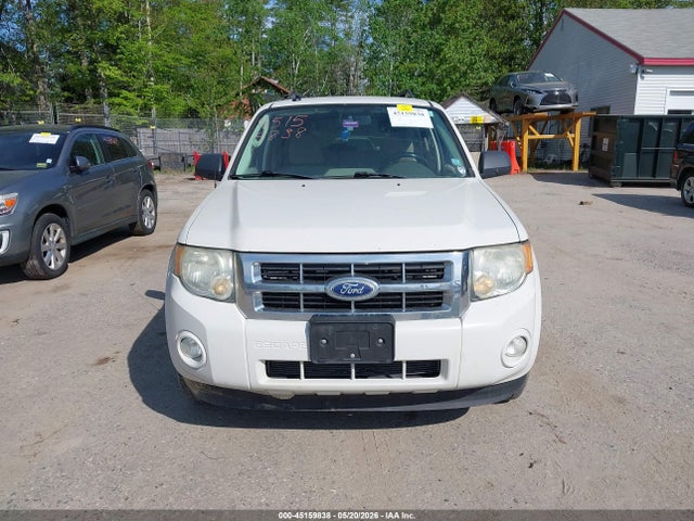 45159838 :رقم المزاد ، 1FMCU0D70AKD09011 vin ، 2010 Ford Escape Xlt مزاد بيع