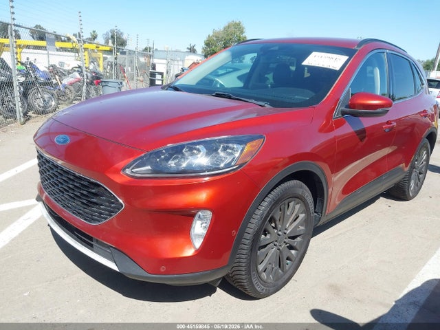 1FMCU9J96LUB10885 Ford Escape Titanium