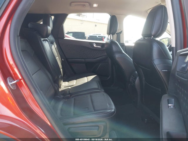 1FMCU9J96LUB10885 Ford Escape Titanium