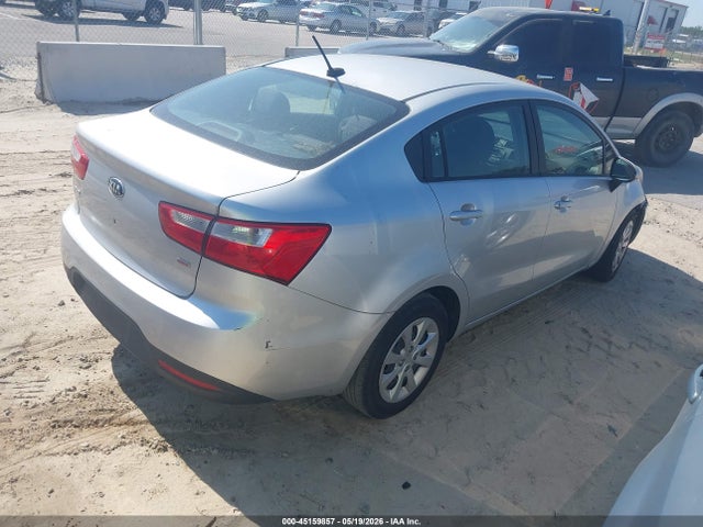 45159857 :رقم المزاد ، KNADM4A37F6527428 vin ، 2015 Kia Rio Lx مزاد بيع