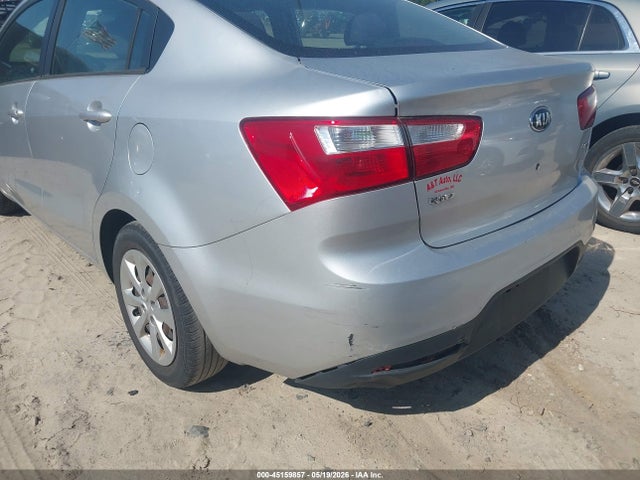 45159857 :رقم المزاد ، KNADM4A37F6527428 vin ، 2015 Kia Rio Lx مزاد بيع
