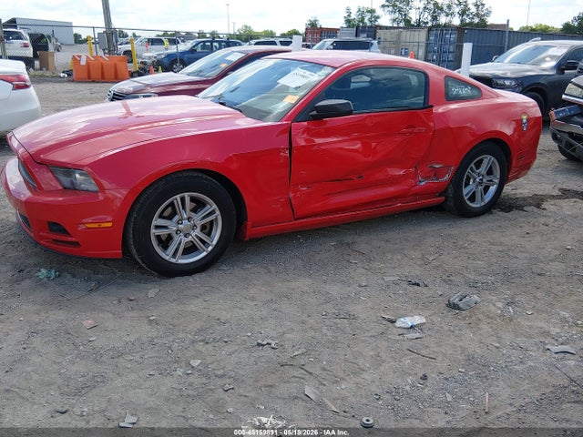 Продаж на аукціоні авто 2013 Ford Mustang V6, vin: 1ZVBP8AM6D5216235, номер лоту: 45159891