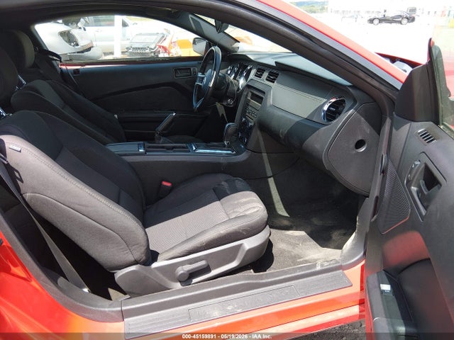 Продаж на аукціоні авто 2013 Ford Mustang V6, vin: 1ZVBP8AM6D5216235, номер лоту: 45159891