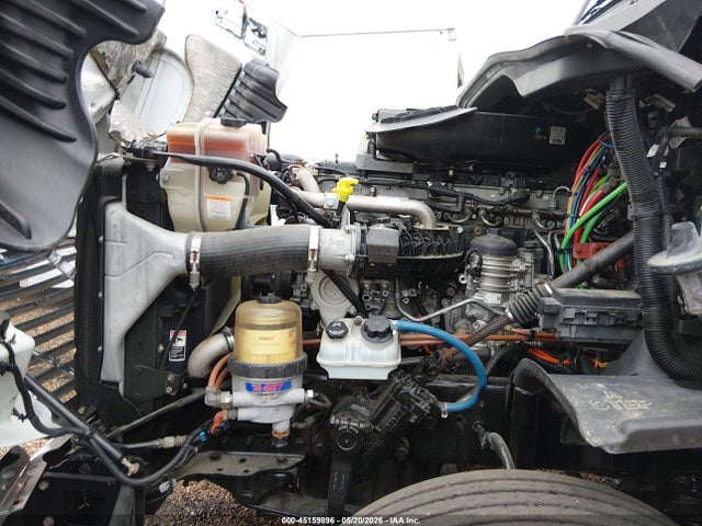 45159896 :رقم المزاد ، 3AKJGEDV8JSKC1275 vin ، 2018 Freightliner Cascadia 125 مزاد بيع