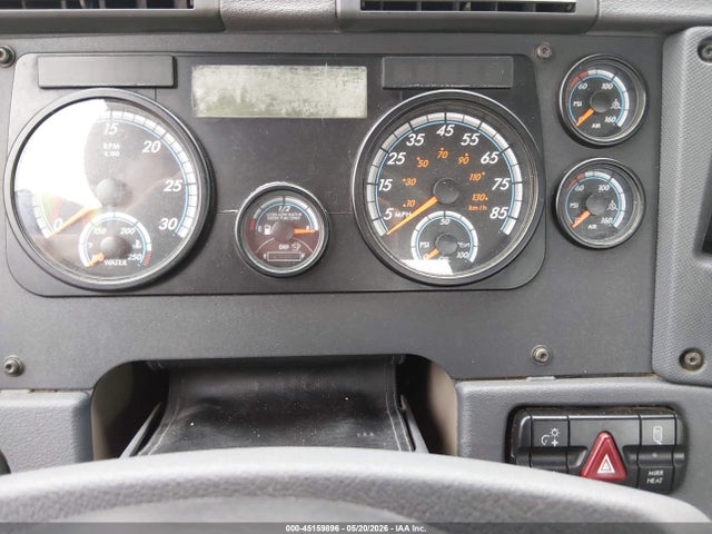 45159896 :رقم المزاد ، 3AKJGEDV8JSKC1275 vin ، 2018 Freightliner Cascadia 125 مزاد بيع