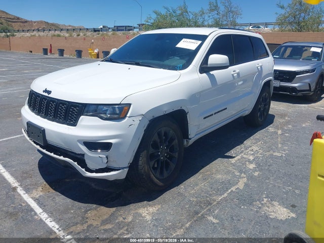1C4RJFAG0JC122277 Jeep Grand Cherokee Altitude 4x4