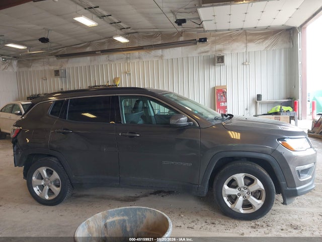 2018 Jeep Compass Latitude Fwd მანქანა იყიდება აუქციონზე, vin: 3C4NJCBB9JT105661, აუქციონის ნომერი: 45159921