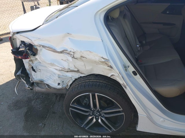 Продаж на аукціоні авто 2016 Honda Accord Touring, vin: 1HGCR3F94GA026682, номер лоту: 45159928