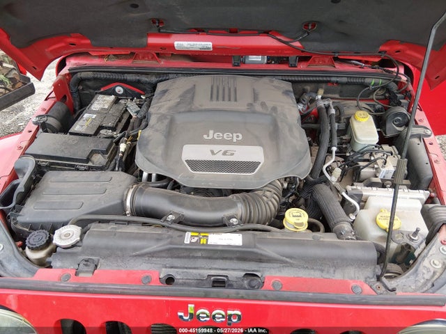 2015 Jeep Wrangler Unlimited Sahara მანქანა იყიდება აუქციონზე, vin: 1C4BJWEG9FL660575, აუქციონის ნომერი: 45159948