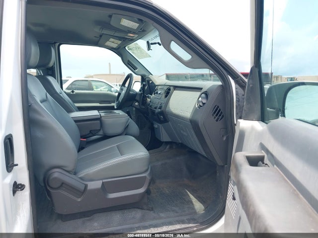 2016 Ford F-350 Xl მანქანა იყიდება აუქციონზე, vin: 1FD8X3B6XGED16225, აუქციონის ნომერი: 45159987