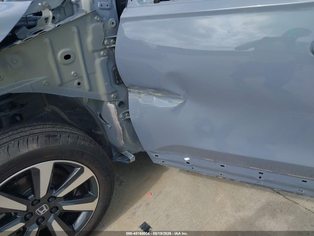Honda Pilot Touring 2025 5FNYG2H78SB046952 Image 18