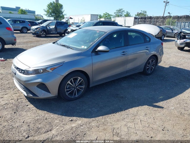 3KPF24AD2RE738187 KIA Forte Lxs