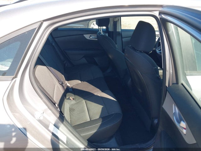 3KPF24AD2RE738187 KIA Forte Lxs