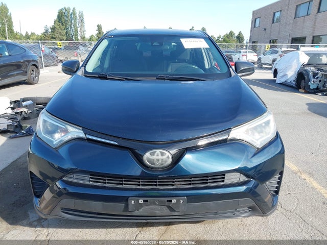2017 Toyota Rav4 Le მანქანა იყიდება აუქციონზე, vin: JTMZFREV7HJ139711, აუქციონის ნომერი: 45160028