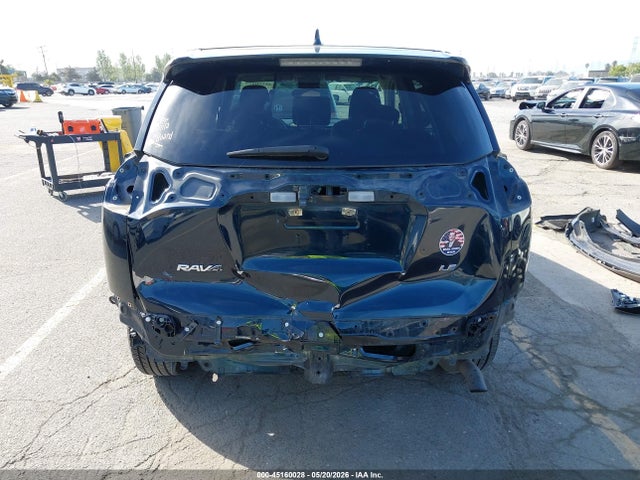 2017 Toyota Rav4 Le მანქანა იყიდება აუქციონზე, vin: JTMZFREV7HJ139711, აუქციონის ნომერი: 45160028