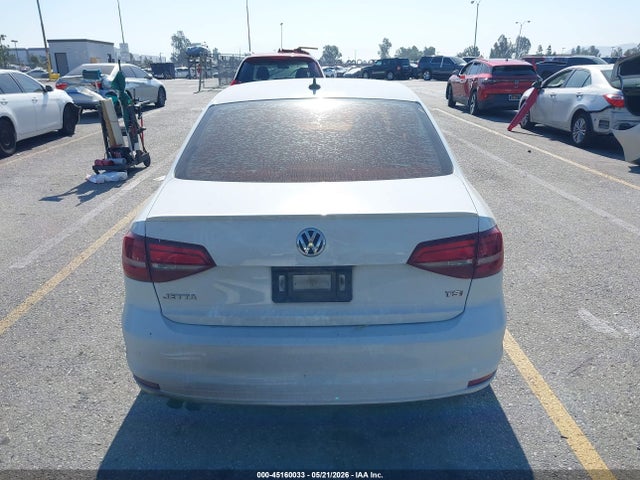 Продажа на аукционе авто 2016 Volkswagen Jetta 1.8t Sport, vin: 3VWD17AJ7GM334982, номер лота: 45160033