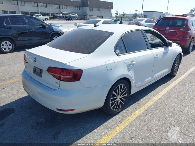 Продажа на аукционе авто 2016 Volkswagen Jetta 1.8t Sport, vin: 3VWD17AJ7GM334982, номер лота: 45160033