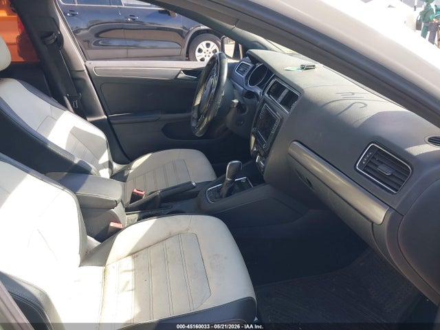 Продажа на аукционе авто 2016 Volkswagen Jetta 1.8t Sport, vin: 3VWD17AJ7GM334982, номер лота: 45160033