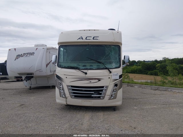 1F65F5DY1K0A10642 Ford F53