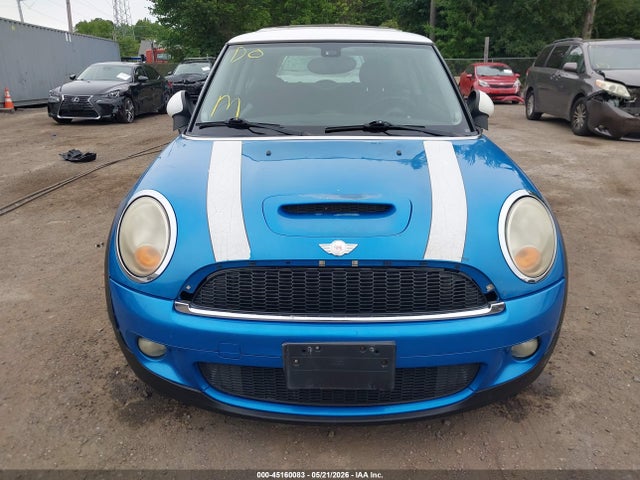 Продаж на аукціоні авто 2008 Mini Cooper S, vin: WMWMF73528TV38352, номер лоту: 45160083