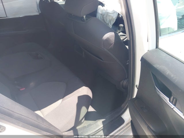 2022 Toyota Camry Le Hybrid მანქანა იყიდება აუქციონზე, vin: 4T1C31AK2NU578011, აუქციონის ნომერი: 45160141
