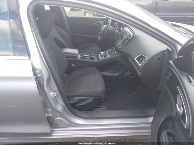 Продаж на аукціоні авто 2015 Chrysler 200 Limited, vin: 1C3CCCAB0FN702356, номер лоту: 45160175