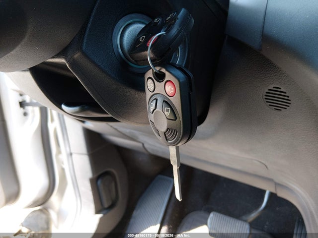 1FMCU9GDXHUA76713 Ford ESCAPE SE