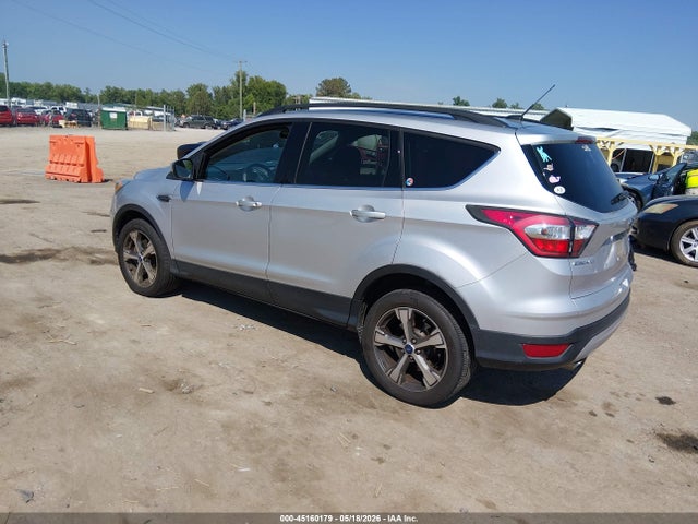 1FMCU9GDXHUA76713 Ford ESCAPE SE