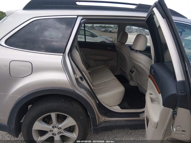 Продажа на аукционе авто 2014 Subaru Outback 2.5i Limited, vin: 4S4BRCLC8E3325454, номер лота: 45160195
