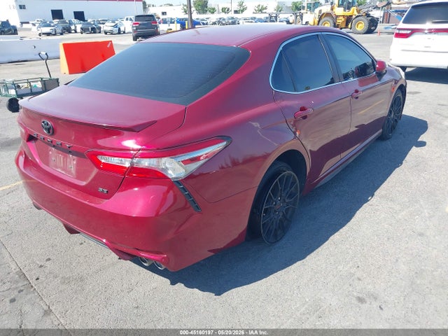 45160197 :رقم المزاد ، 4T1B11HKXJU519886 vin ، 2018 Toyota Camry Se مزاد بيع