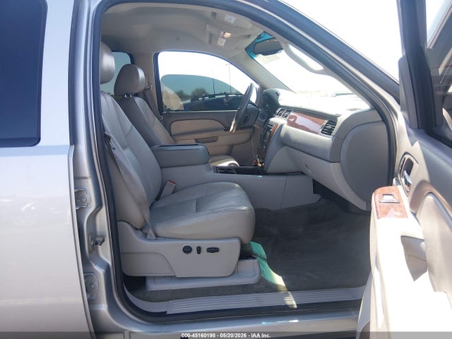Продажа на аукционе авто 2011 Chevrolet Silverado 1500 Ltz, vin: 3GCPKTE3XBG210651, номер лота: 45160198