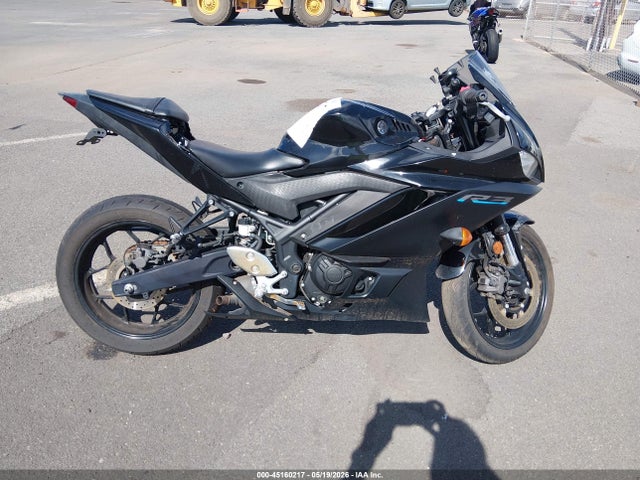 Yamaha Yzfr3 A 2023 MH3RH18Y6PK012153 Image 12