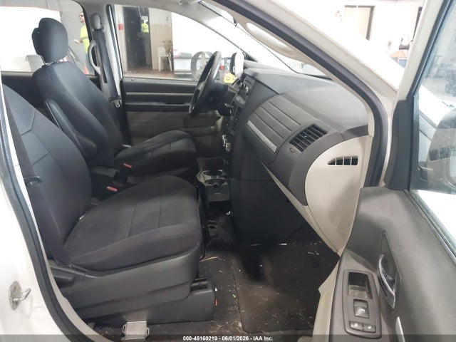 Продажа на аукционе авто 2010 Dodge Grand Caravan Se, vin: 2D4RN4DE0AR372938, номер лота: 45160219