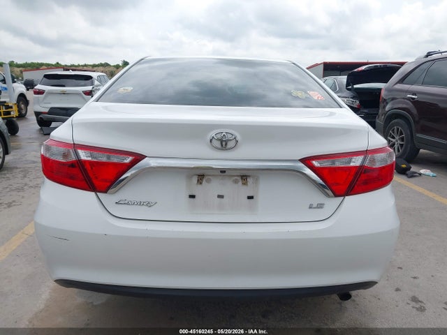 4T1BF1FK8HU703609 Toyota CAMRY LE