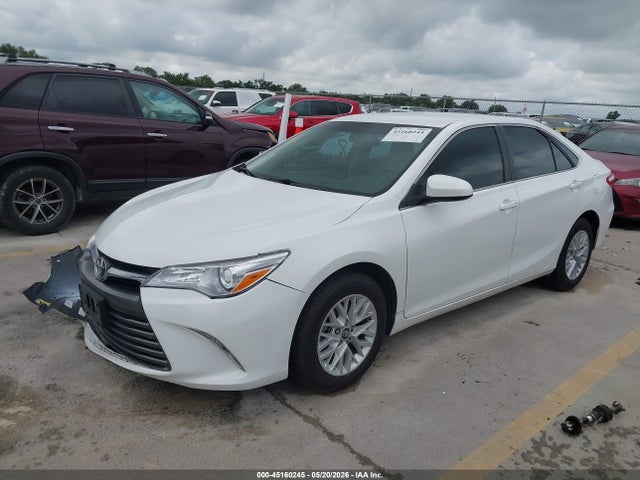 4T1BF1FK8HU703609 Toyota CAMRY LE