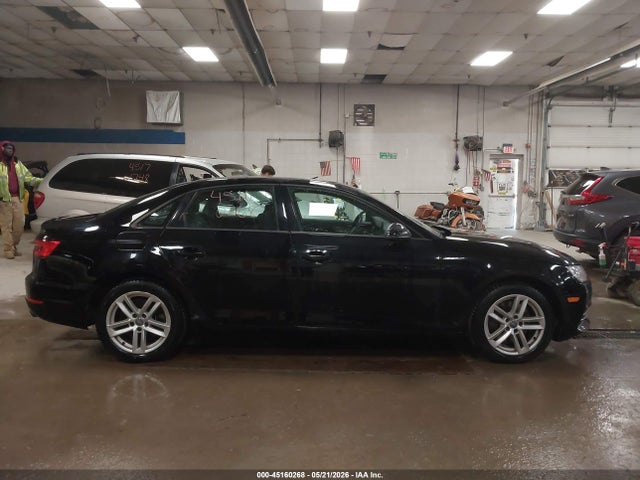 2017 Audi A4 2.0t Premium მანქანა იყიდება აუქციონზე, vin: WAUANAF4XHN011797, აუქციონის ნომერი: 45160268