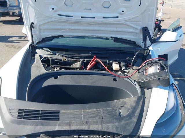 Продаж на аукціоні авто 2022 Tesla Model 3 Long Range Dual Motor All-wheel Drive, vin: 5YJ3E1EB1NF318233, номер лоту: 45160285