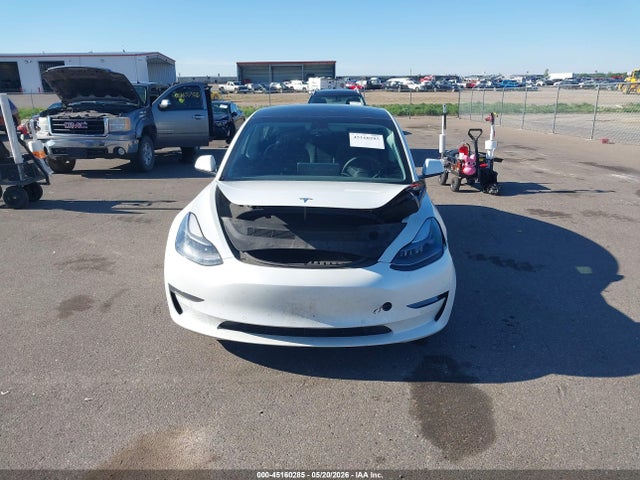 Продаж на аукціоні авто 2022 Tesla Model 3 Long Range Dual Motor All-wheel Drive, vin: 5YJ3E1EB1NF318233, номер лоту: 45160285