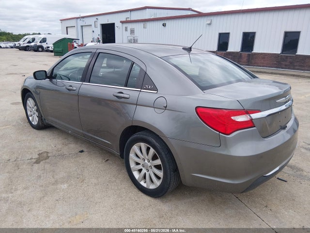 Продажа на аукционе авто 2012 Chrysler 200 Touring, vin: 1C3CCBBB6CN164119, номер лота: 45160295