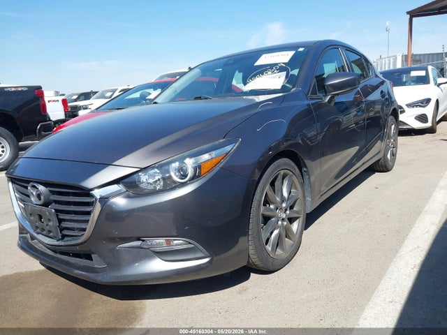 3MZBN1L39JM245963 Mazda Mazda3 Touring
