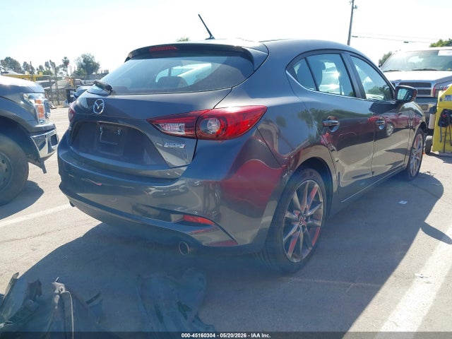 3MZBN1L39JM245963 Mazda Mazda3 Touring