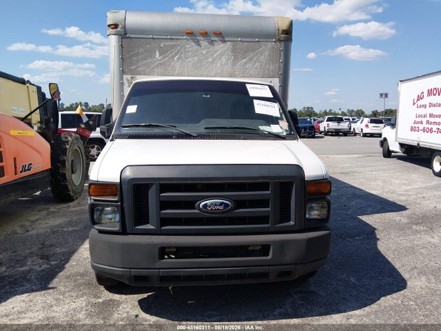 45160311 :رقم المزاد ، 1FDWE3FLXFDA22339 vin ، 2015 Ford E-350 Cutaway مزاد بيع